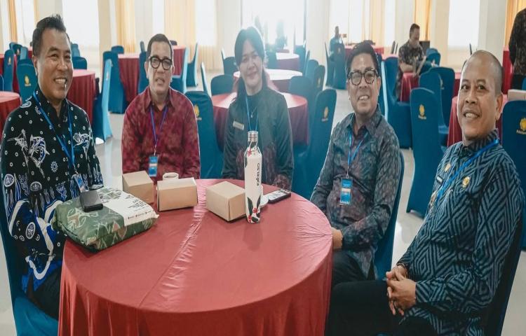 Bupati Karangasem Hadiri Silaturahmi Wapres Bersama Pelaku Usaha Pariwisata